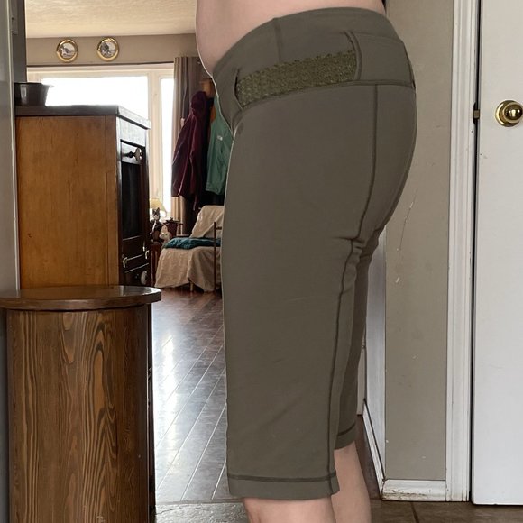 Lululemon Spinerette Short - Grey Sage - VINTAGE - Picture 1 of 2